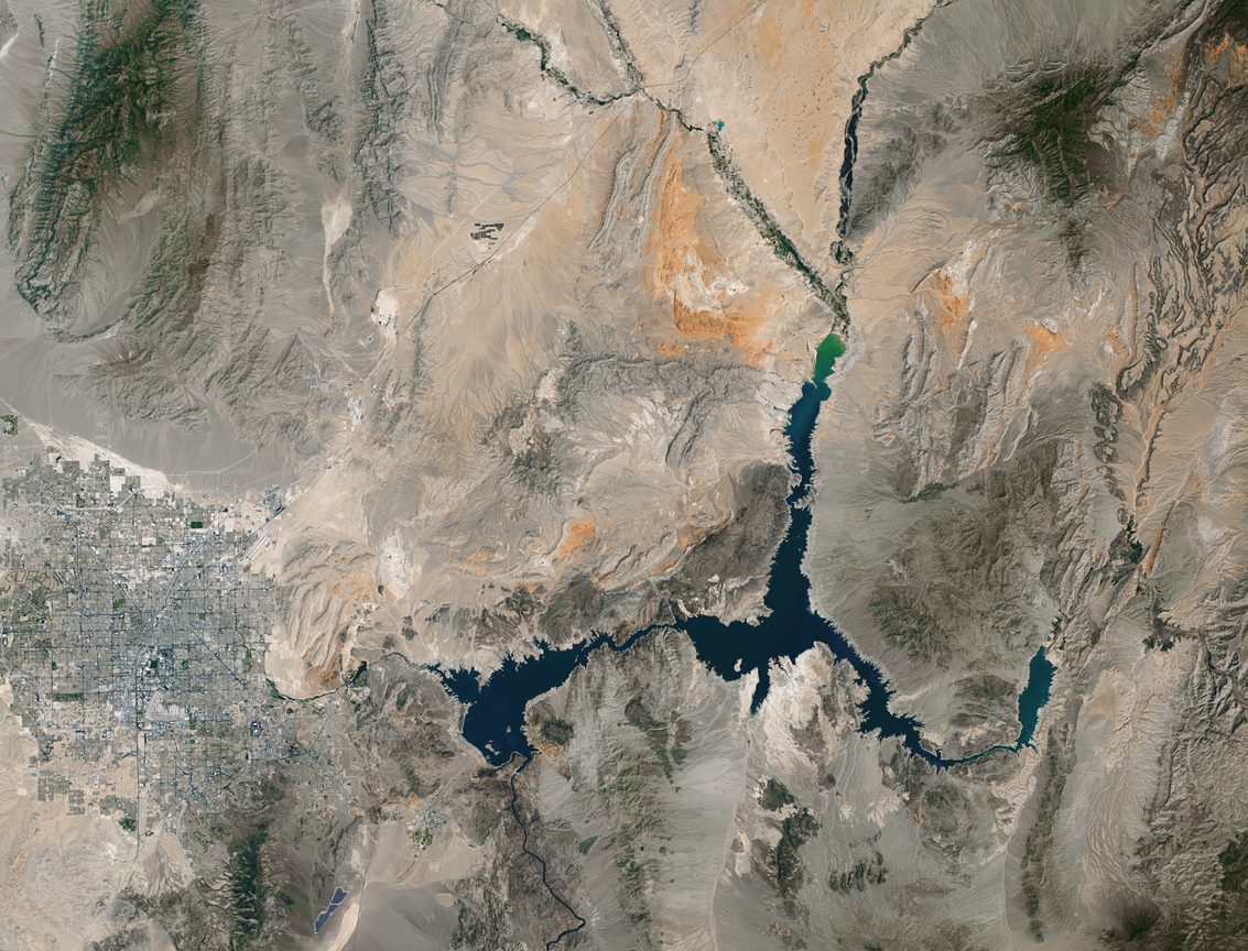 Satellites image of Las Vegas and Lake Mead, 2016